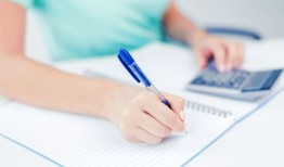 会计从业资格证什么时候年审一次