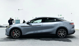 比亚迪汉L正式上市，新车将再次搅动新能源市场？