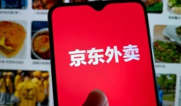 刘强东与李斌一起吃外卖，称京东搞外卖是认真的